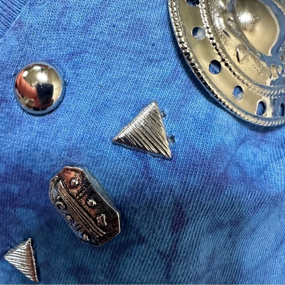 Vintage Stonewashed Western Motif Shirt in Blue One Size - Picture 8 of 11